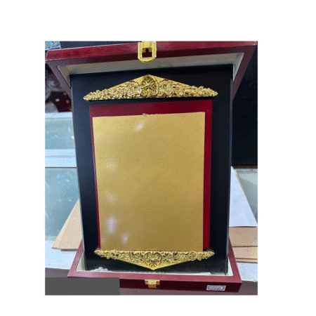 AT-8077 WOODEN AWARD