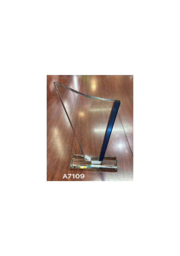 AT-8093 - CRYSTAL TROPHY