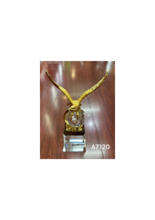 AT-8119 -  CRYSTAL WITH EAGLE TROPHY