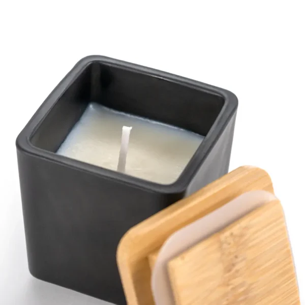 SG-7050 Scented Candle in Square Glass Bottle, Bamboo Lid, Oakmoss & Amber Scent
